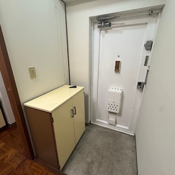 玄関　別室の参考写真です。※現況優先