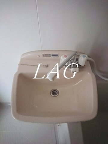 洗面設備　洗面台です。