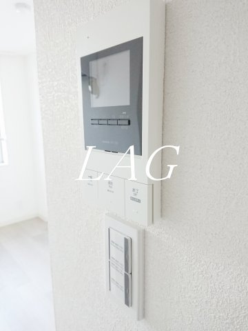 セキュリティ　モニター付きインターフォンです。