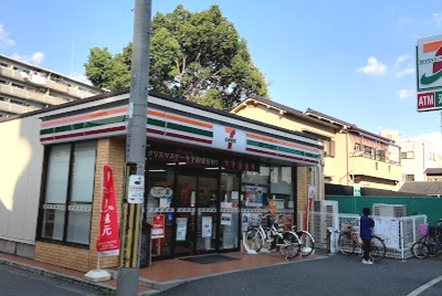 コンビニ　セブンイレブン ＪＲ塚本駅西店（コンビニ）まで342m