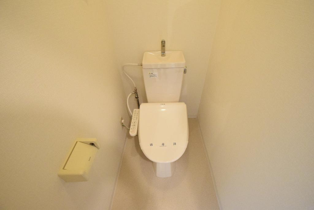 トイレ　シャワー付トイレ