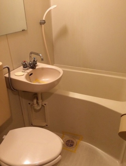 バス・シャワールーム