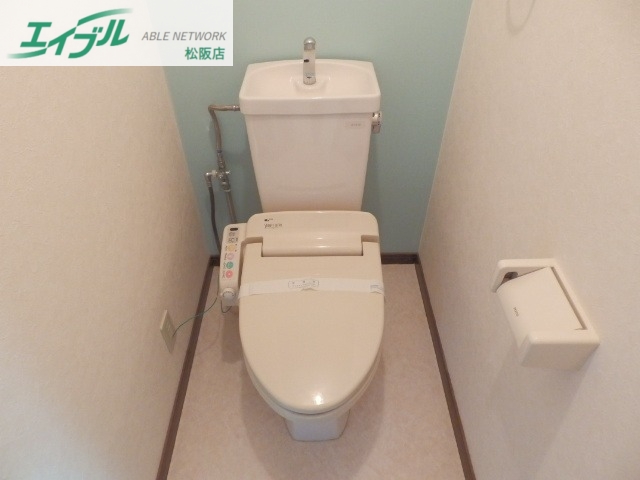 トイレ　同型別室のお写真です