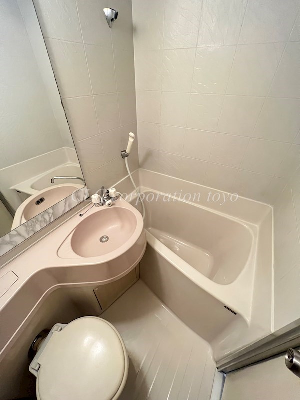 バス・シャワールーム　同仕様写真使用