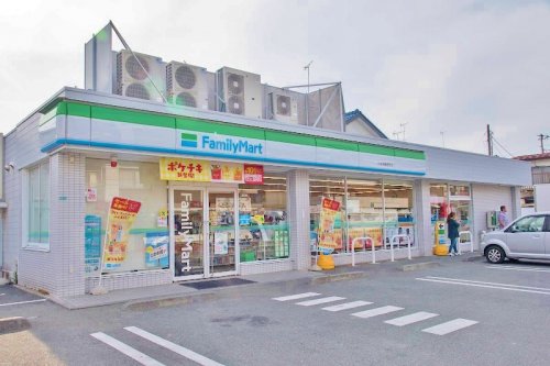 コンビニ　ファミリーマート 小平学園西町店（コンビニ）まで172m