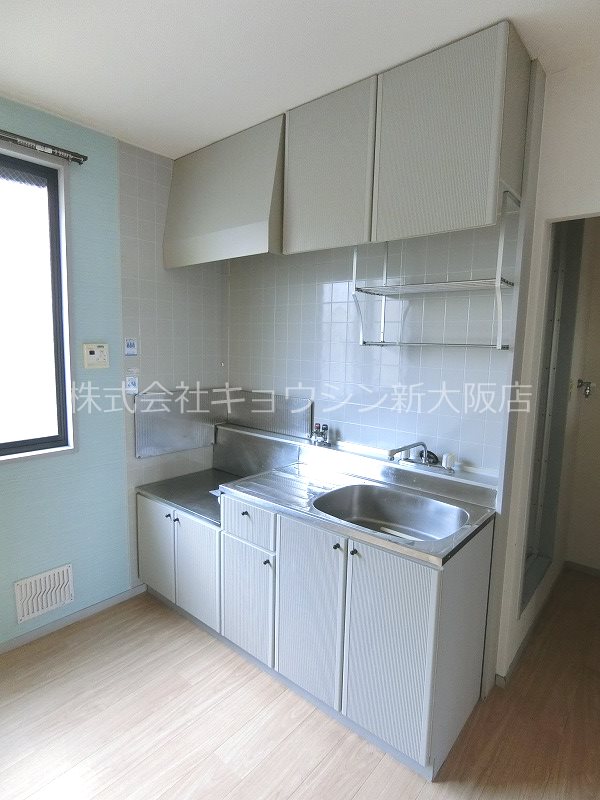 キッチン　別部屋参考写真