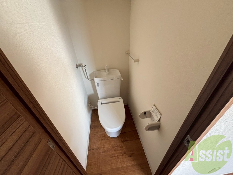 トイレ　嬉しいバストイレ別です！安心して使用できます。