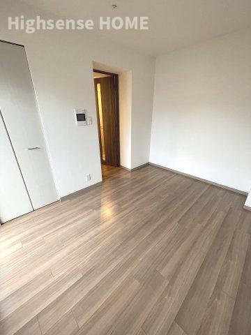 居室・リビング　こちらの居間で趣味の時間をお楽しみください