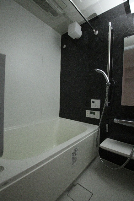 バス・シャワールーム　※別室の参考写真の為、現況優先です。