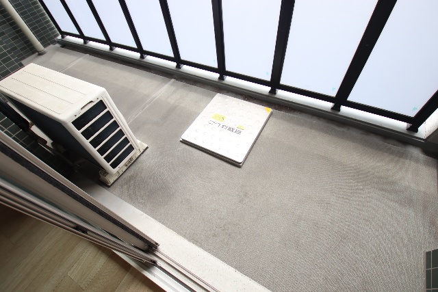 バルコニー　※別室の参考写真の為、現況優先です。