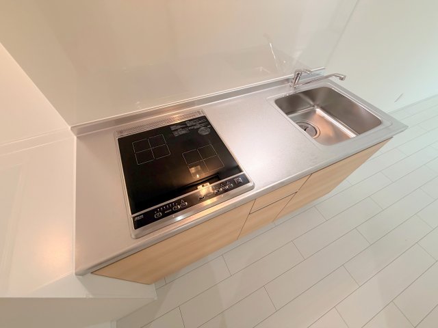 キッチン　ＩＨコンロなのでお掃除らくらく