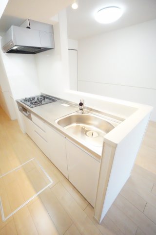 キッチン　※同物件・同タイプの写真です。
