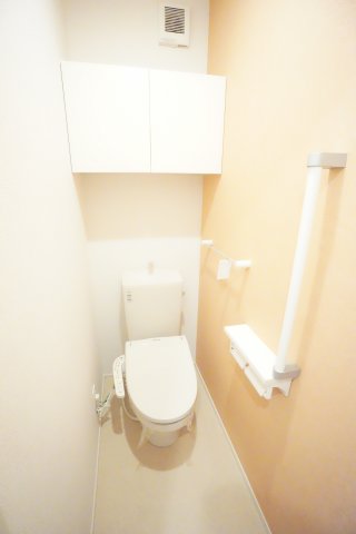 トイレ　※同物件・同タイプの写真です。