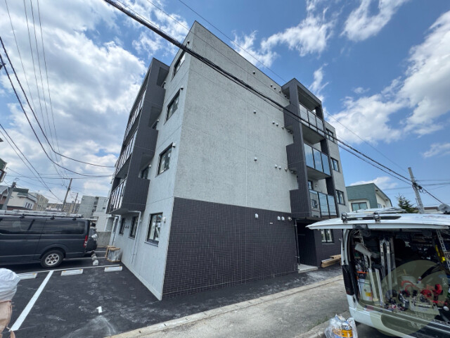 建物外観　札幌市東区北３８条東「グランルーブルＴＭ栄町」