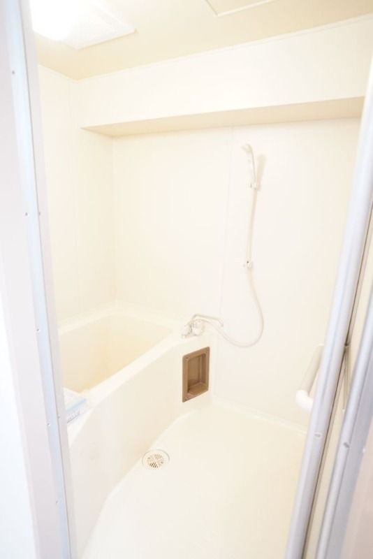 バス・シャワールーム　☆ゆっくりくつろげるお風呂☆