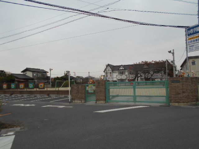 幼稚園・保育園　認定こども園小牧（幼稚園・保育園）まで207m