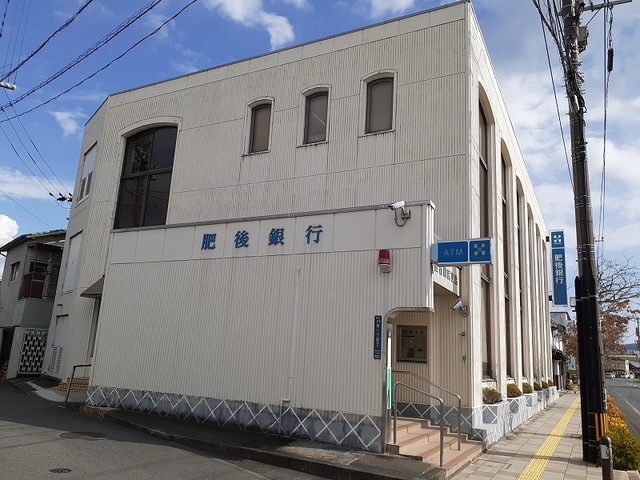 銀行　肥後銀行川尻支店（銀行）まで1600m