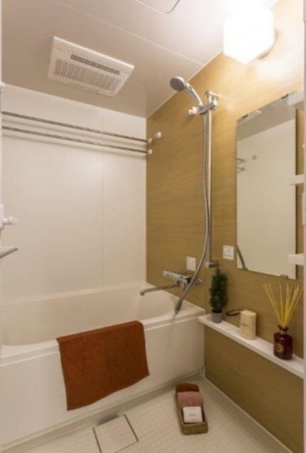 バス・シャワールーム　バス