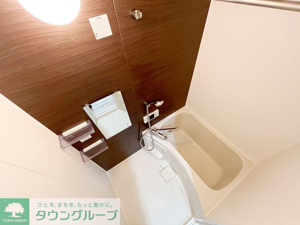 バス・シャワールーム　※別部屋参考画像