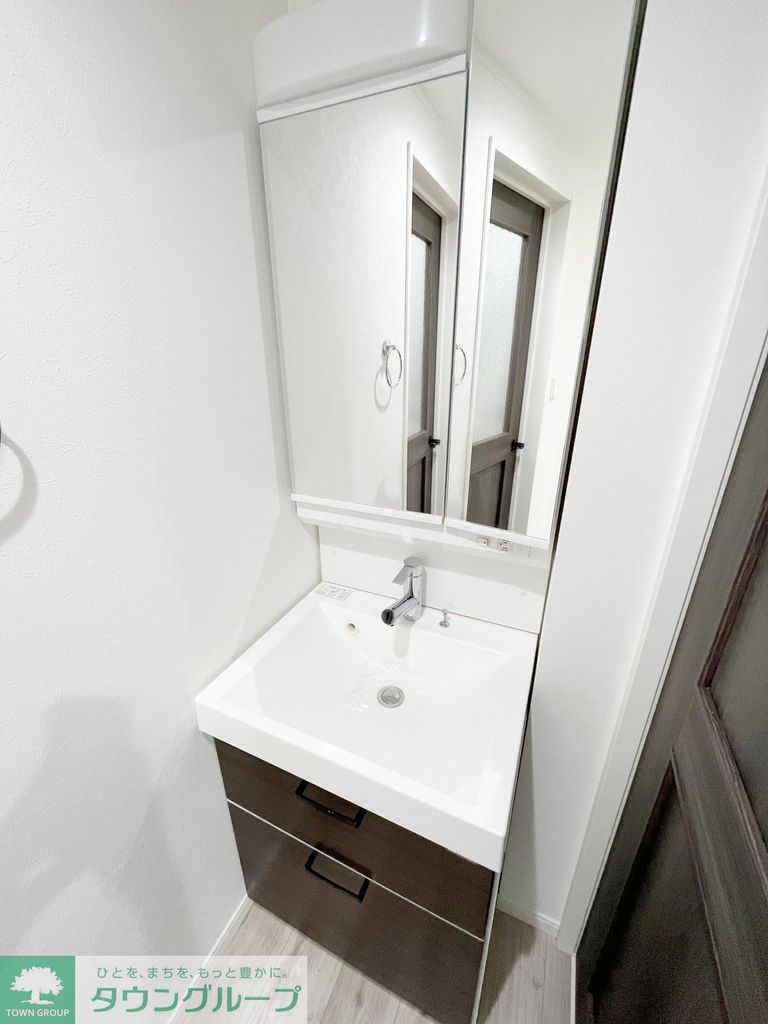 洗面設備　※別部屋参考画像