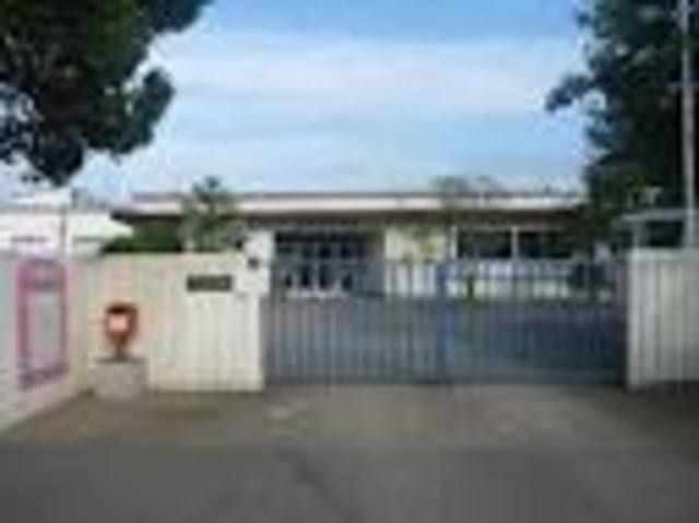 幼稚園・保育園　山百合幼稚園（幼稚園・保育園）まで442m