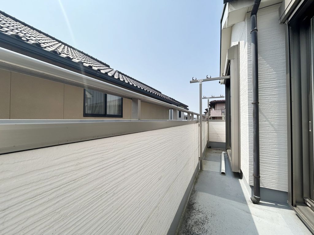 バルコニー　バルコニー