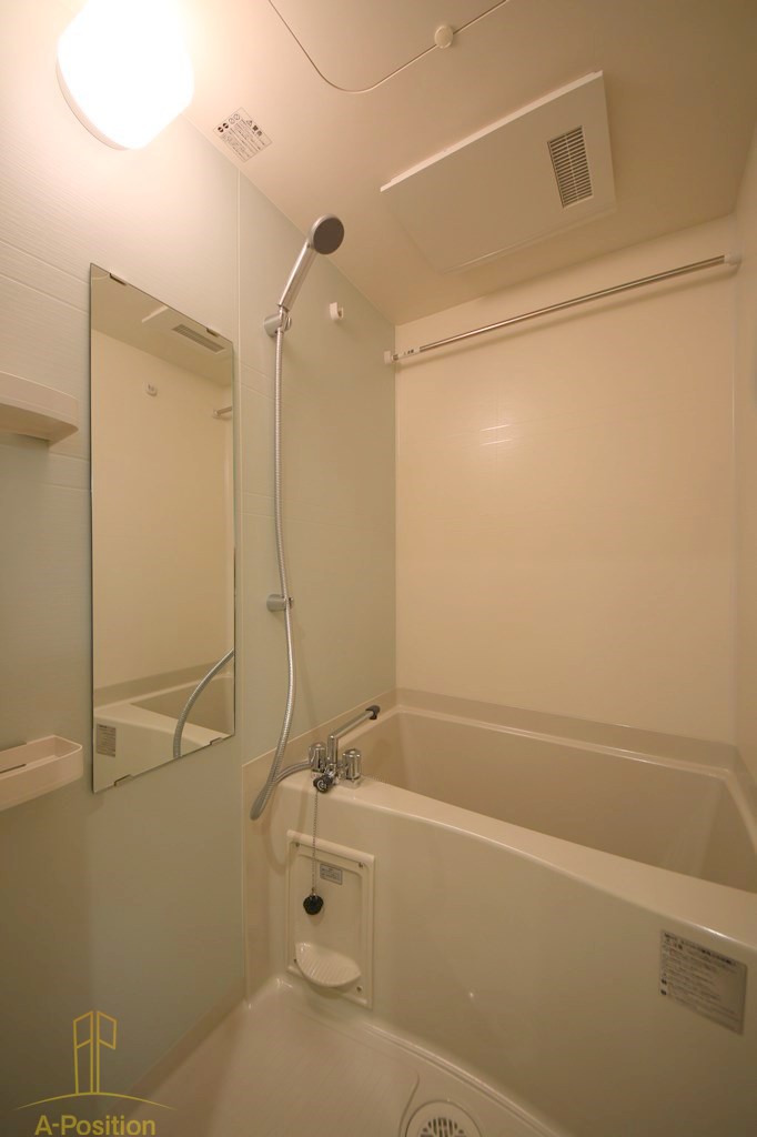 バス・シャワールーム　ミラージュパレス難波クルヴァ