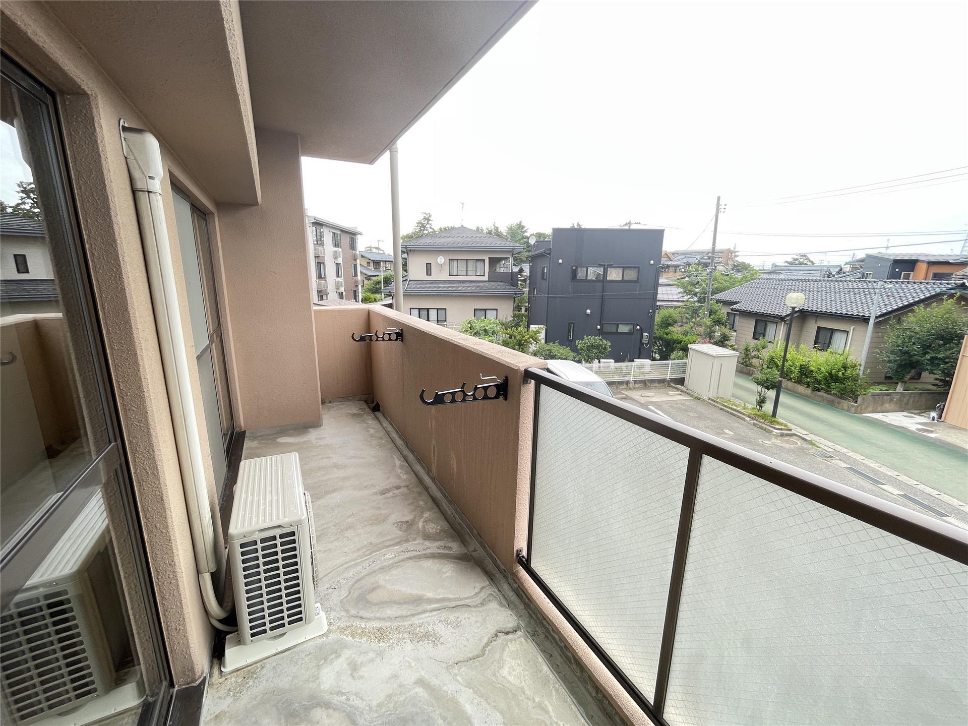 バルコニー　広々したバルコニー♪