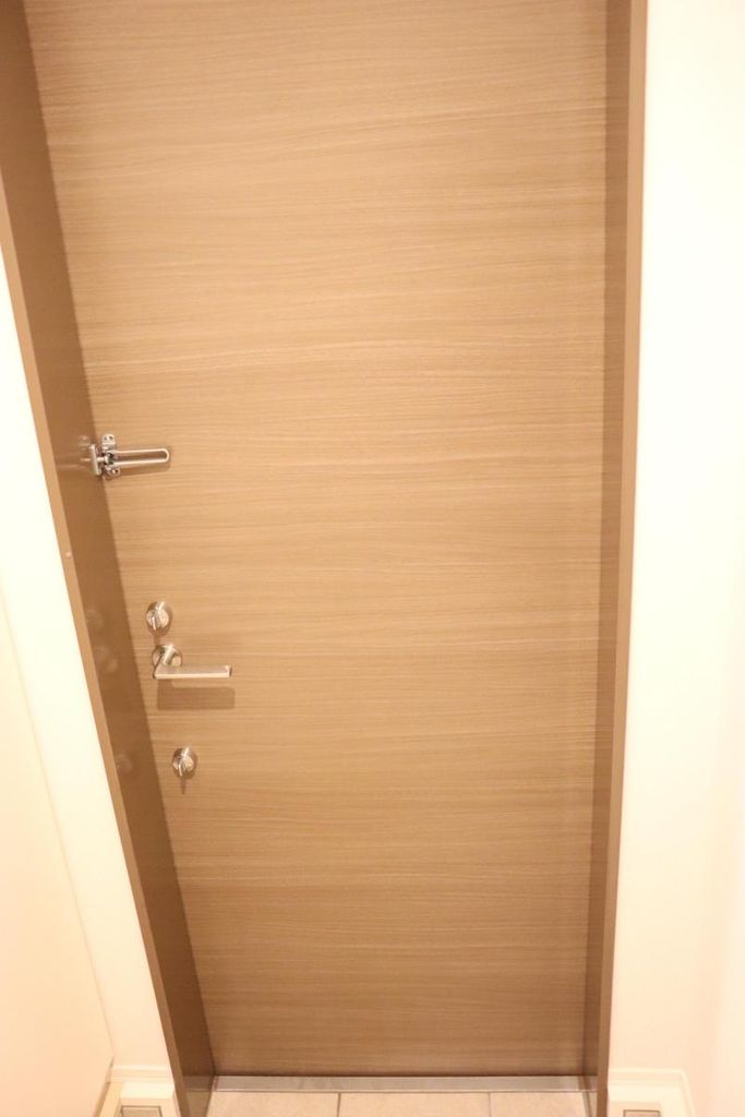 玄関　設備