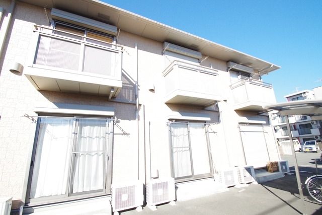 建物外観　★とても日当たりのいい建物です★