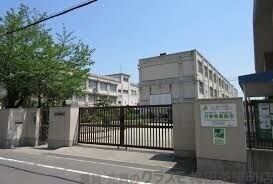 中学校　大阪市立十三中学校（中学校）まで3592m