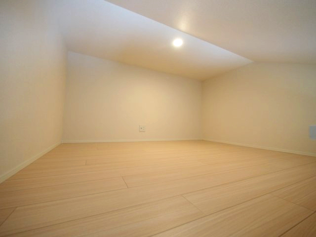 その他部屋・スペース　収納や寝室など多用途のロフト付