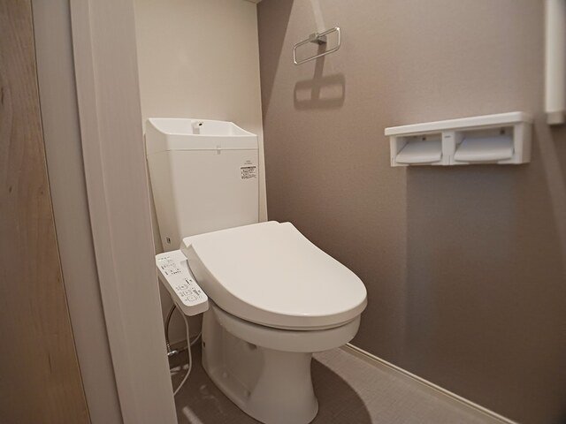 トイレ　清潔感のあるトイレです