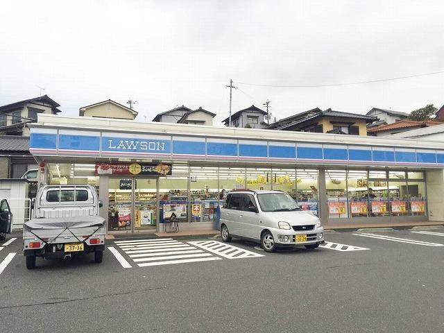 コンビニ　ローソン／八幡則松七丁目店（コンビニ）まで150m