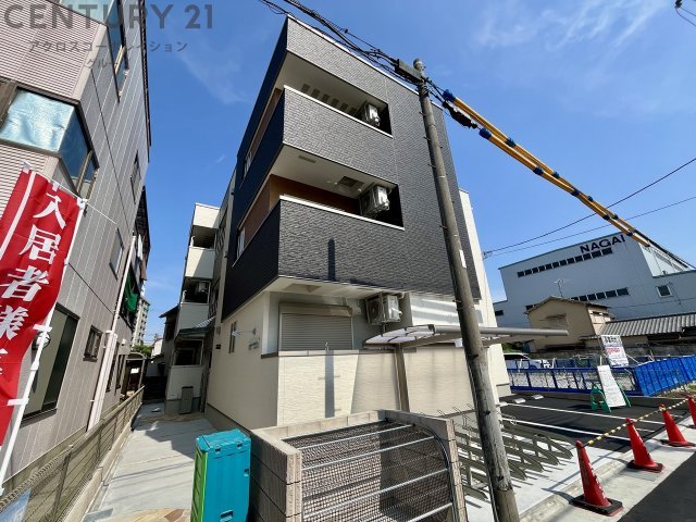 建物外観　オートロック付きで安心！