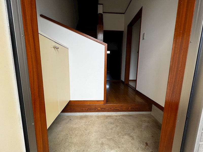 玄関　同施工写真