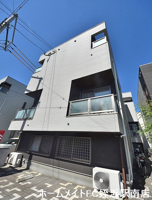 建物外観　★人気エリアのメゾネットタイプ♪★