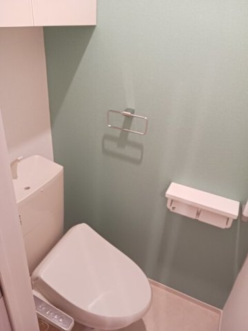 トイレ　コンパクトで使いやすいトイレです