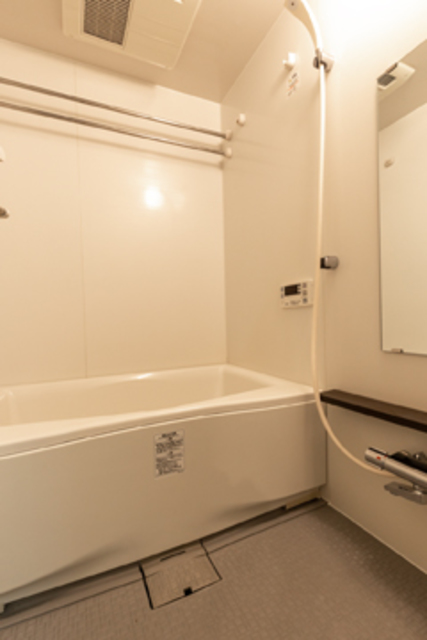 バス・シャワールーム　※写真は同タイプ住戸です。