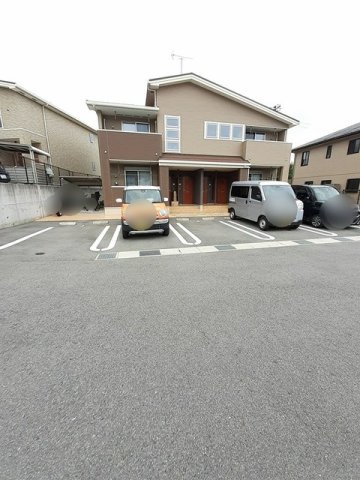 駐車場　駐車場があります
