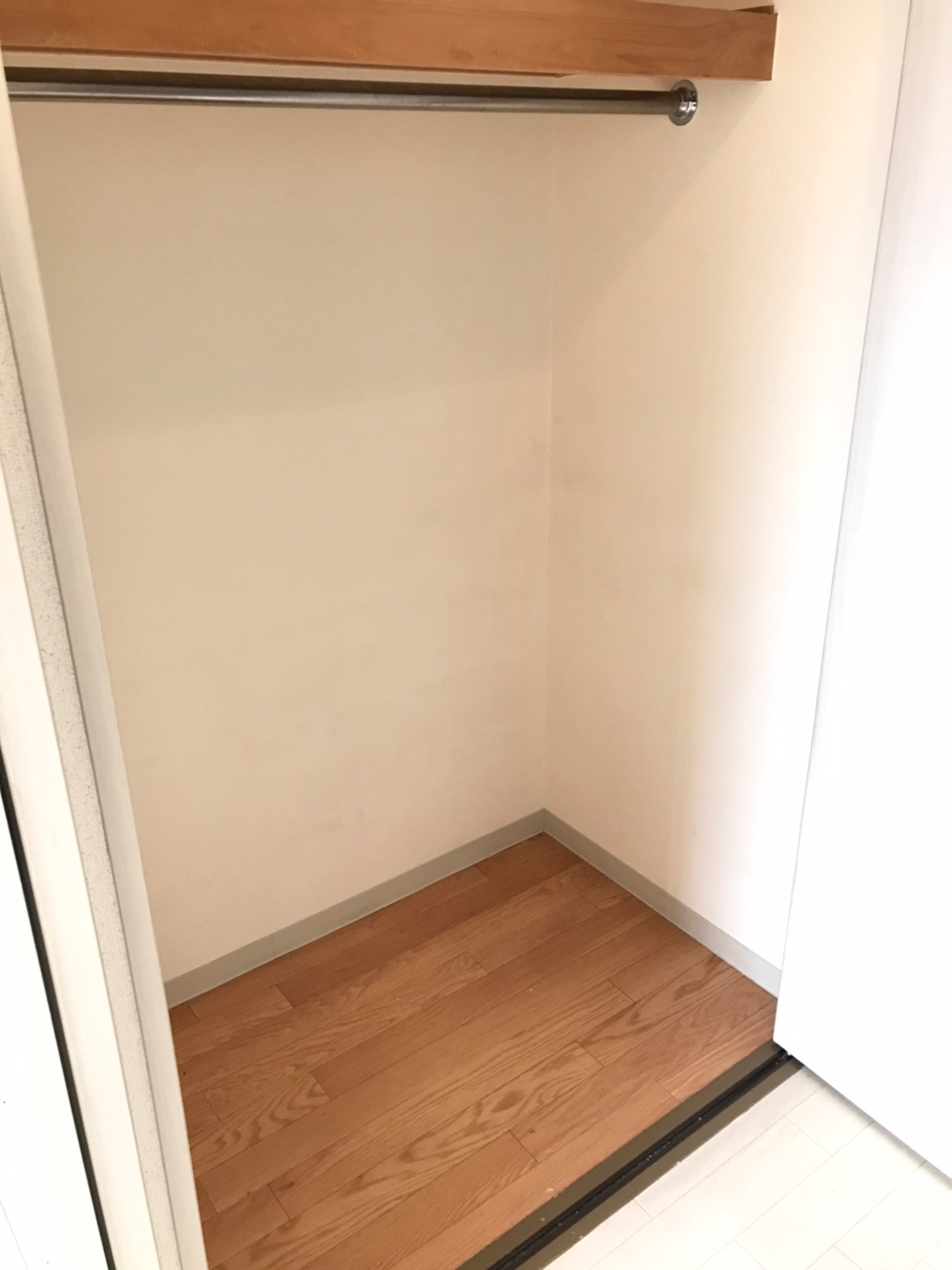 収納　同建物別部屋を使用