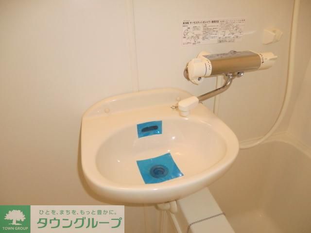 洗面設備　洗面台付き