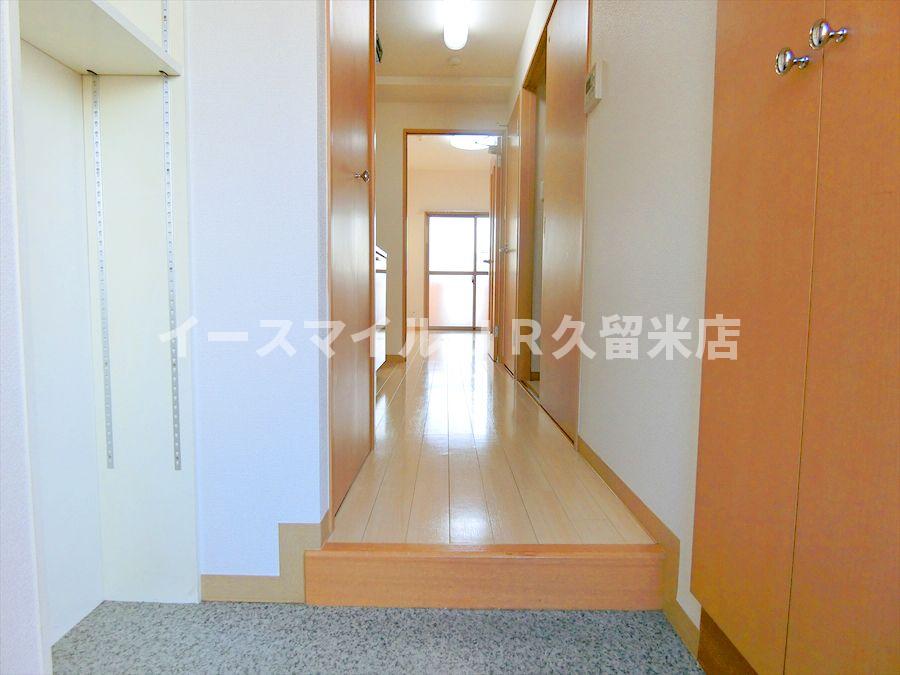 玄関　明るい玄関です