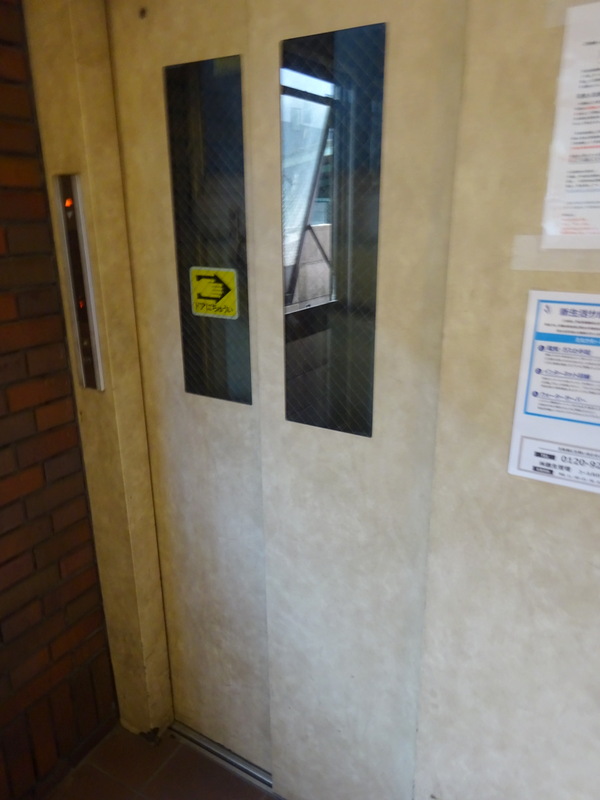 その他共有部分　エレベーター完備！