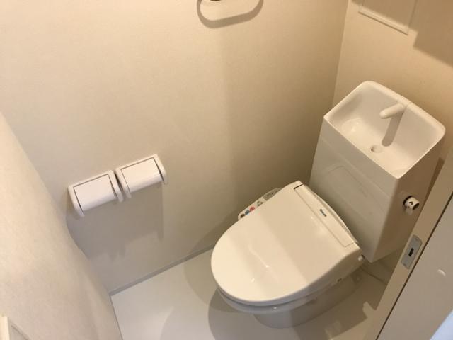 トイレ　トイレ