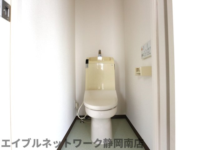 トイレ　トイレです