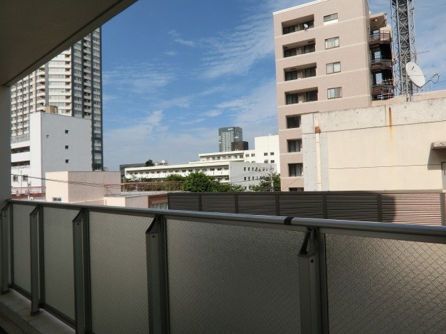 バルコニー　弊社は全物件が仲介手数料半月分でご紹介可能です。