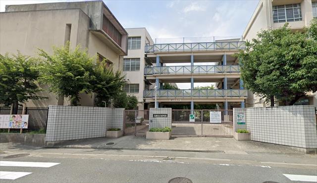 中学校　小園中学校（中学校）まで508m