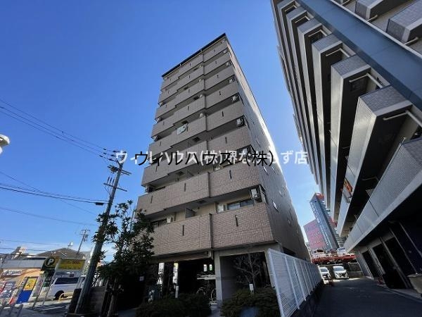 建物外観　エレベーターあり！