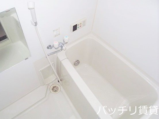 バス・シャワールーム　別号室イメージの為、現状を優先致します。